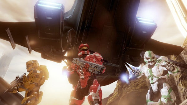 Take on Covies and Prometheans with your buddies in Spartan Ops.