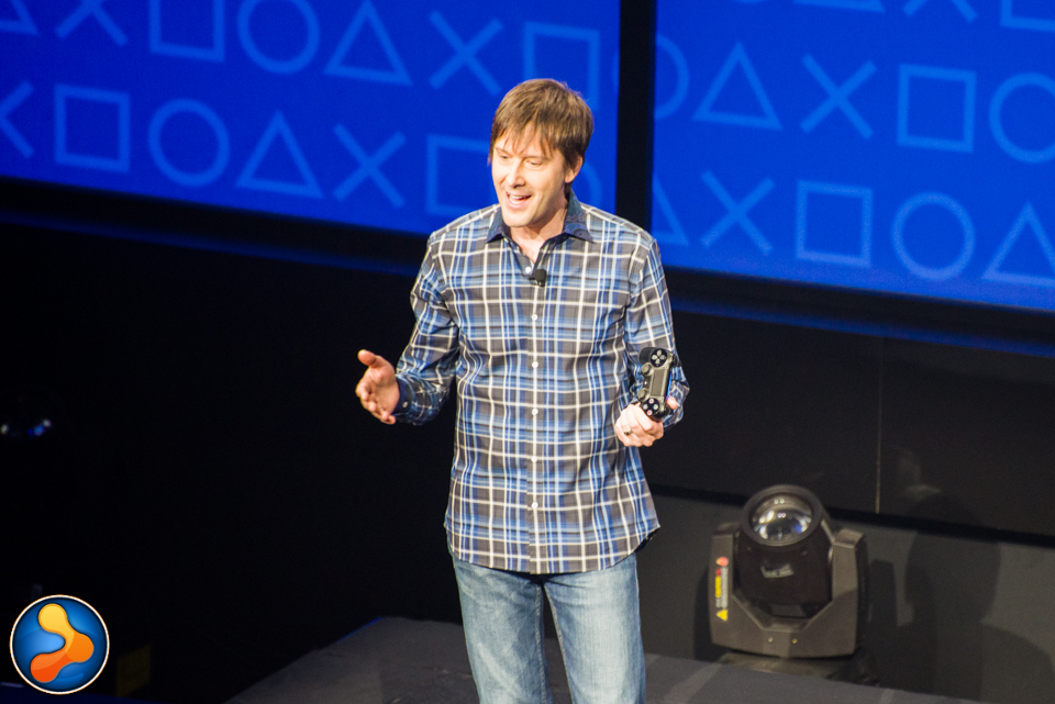 Mark Cerny demonstrates DualShock 4