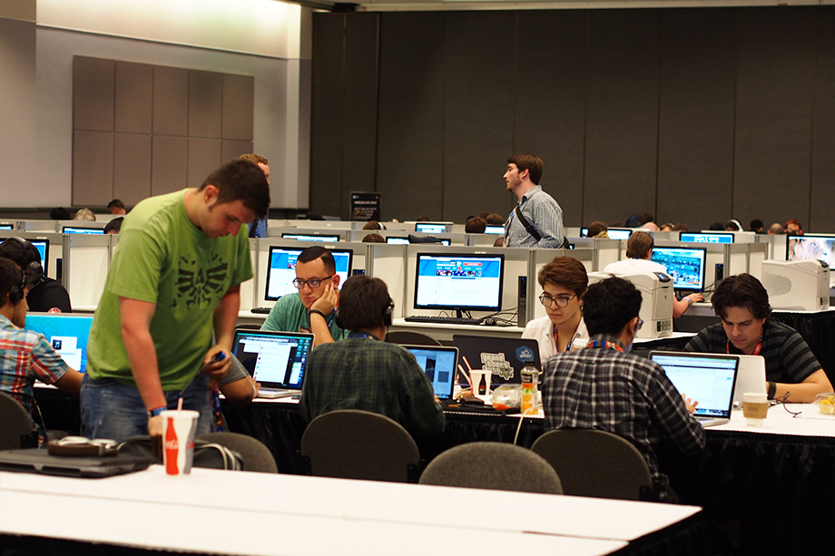 The press room sees many games journalists working hard on E3 stories.