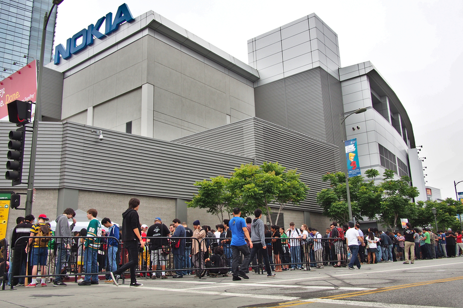 Nintendo is hosting a Smash Bros. tournament this year. Look at that line of Smashers!